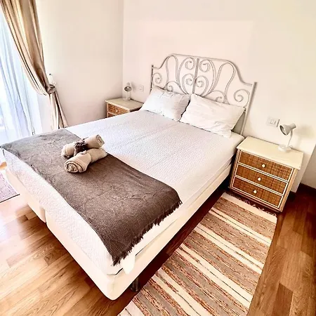 Conero Casa- Di Numana In Via Litoranea 178 Fronte Mare Con Pass Parcheggio Gratuito Appartamento