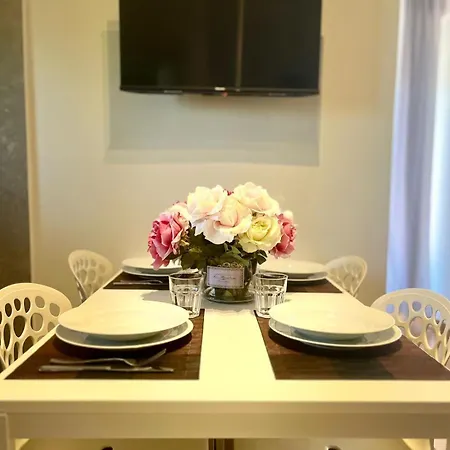 Conero Casa- Di Numana In Via Litoranea 178 Fronte Mare Con Pass Parcheggio Gratuito Lägenhet