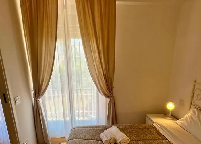 Conero Casa- Di Numana In Via Litoranea 178 Fronte Mare Con Pass Parcheggio Gratuito Apartamento Marcelli